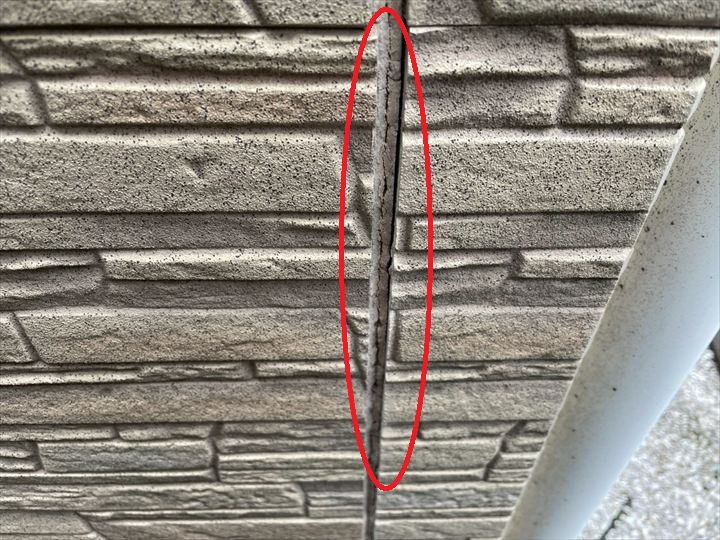 目地のひび割れ